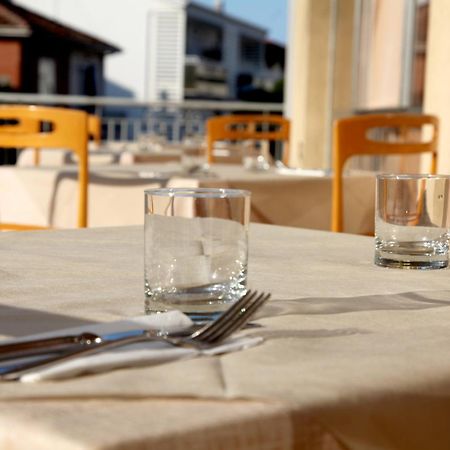 Hotel Alfa Anche In All Inclusive Rimini Eksteriør billede