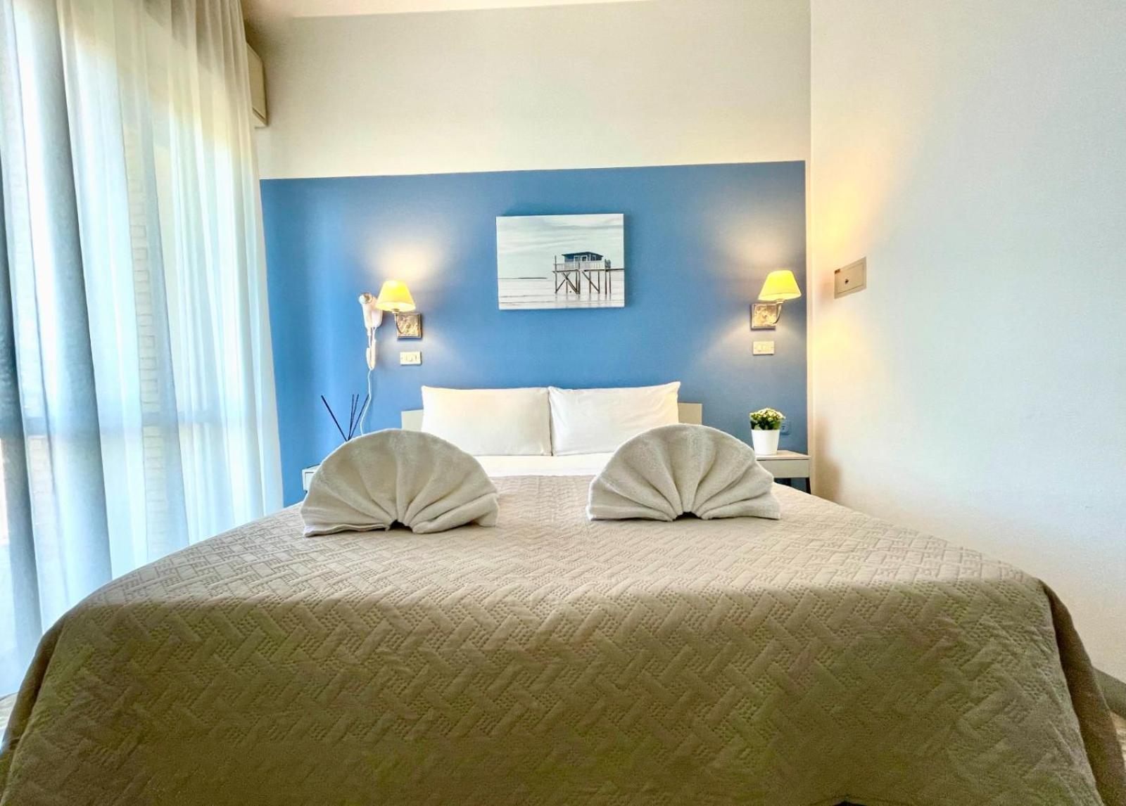 Hotel Alfa Anche In All Inclusive Rimini Eksteriør billede
