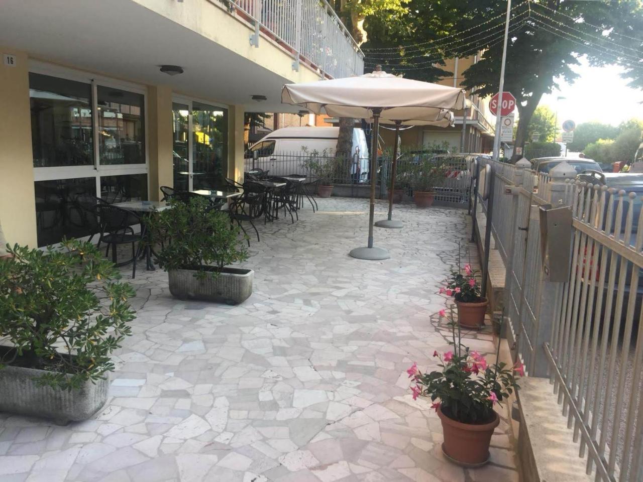 Hotel Alfa Anche In All Inclusive Rimini Eksteriør billede